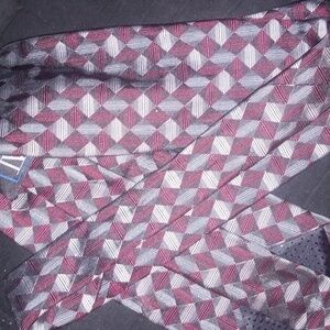 Men's tie